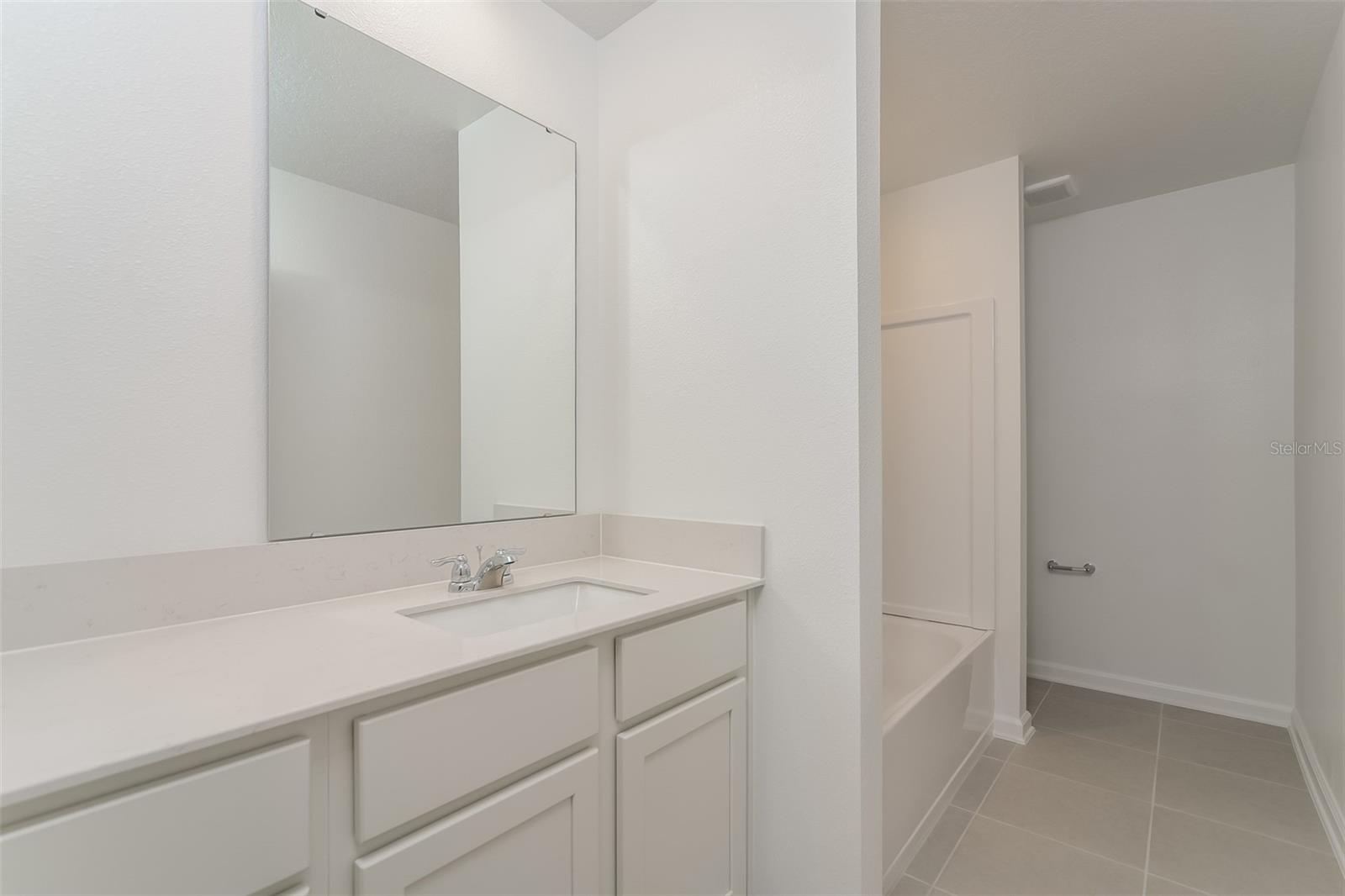 Image 4 of 17 For 5439 Meadow Walk Drive