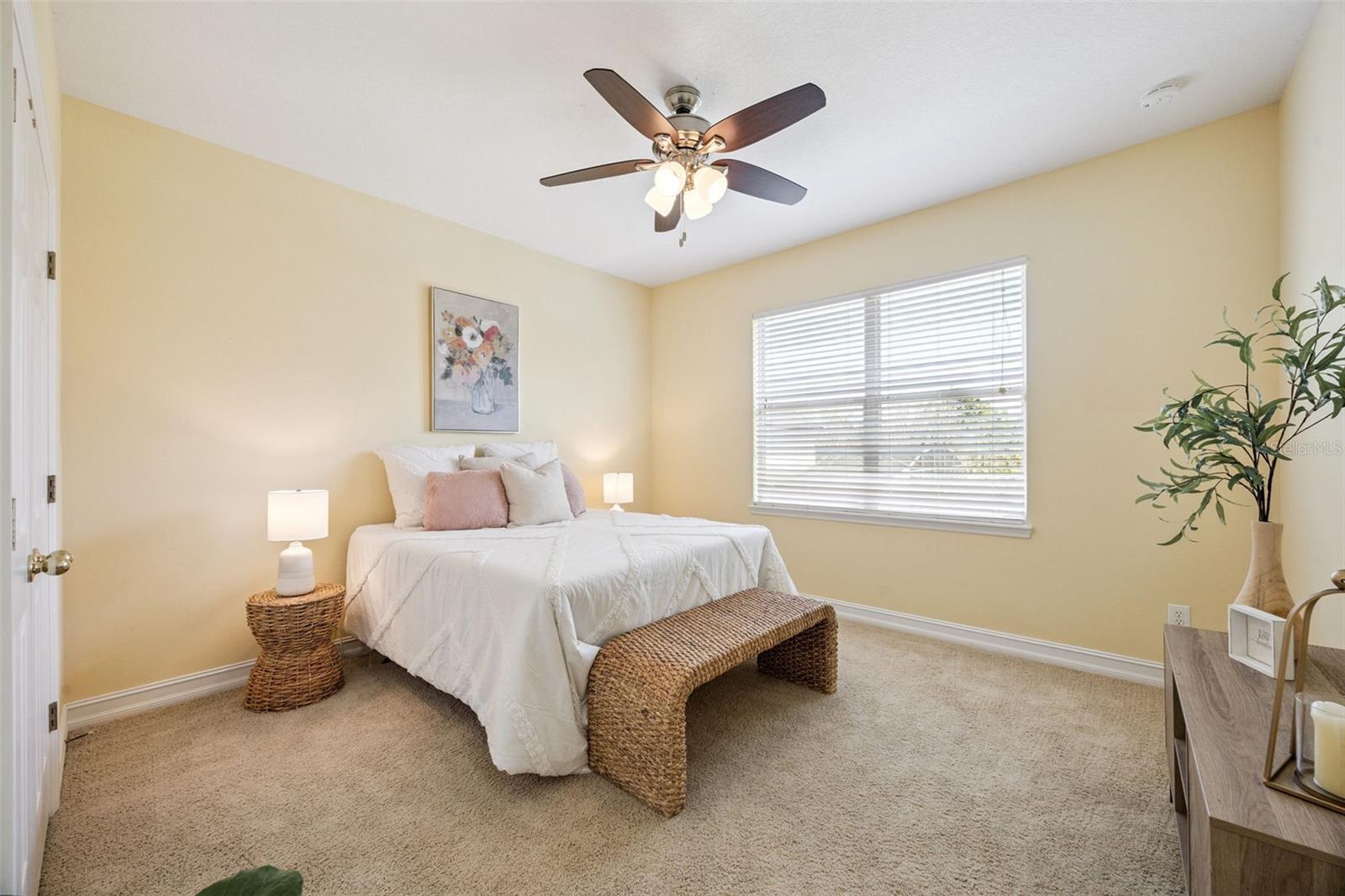 Image 21 of 42 For 2419 Antlia Drive