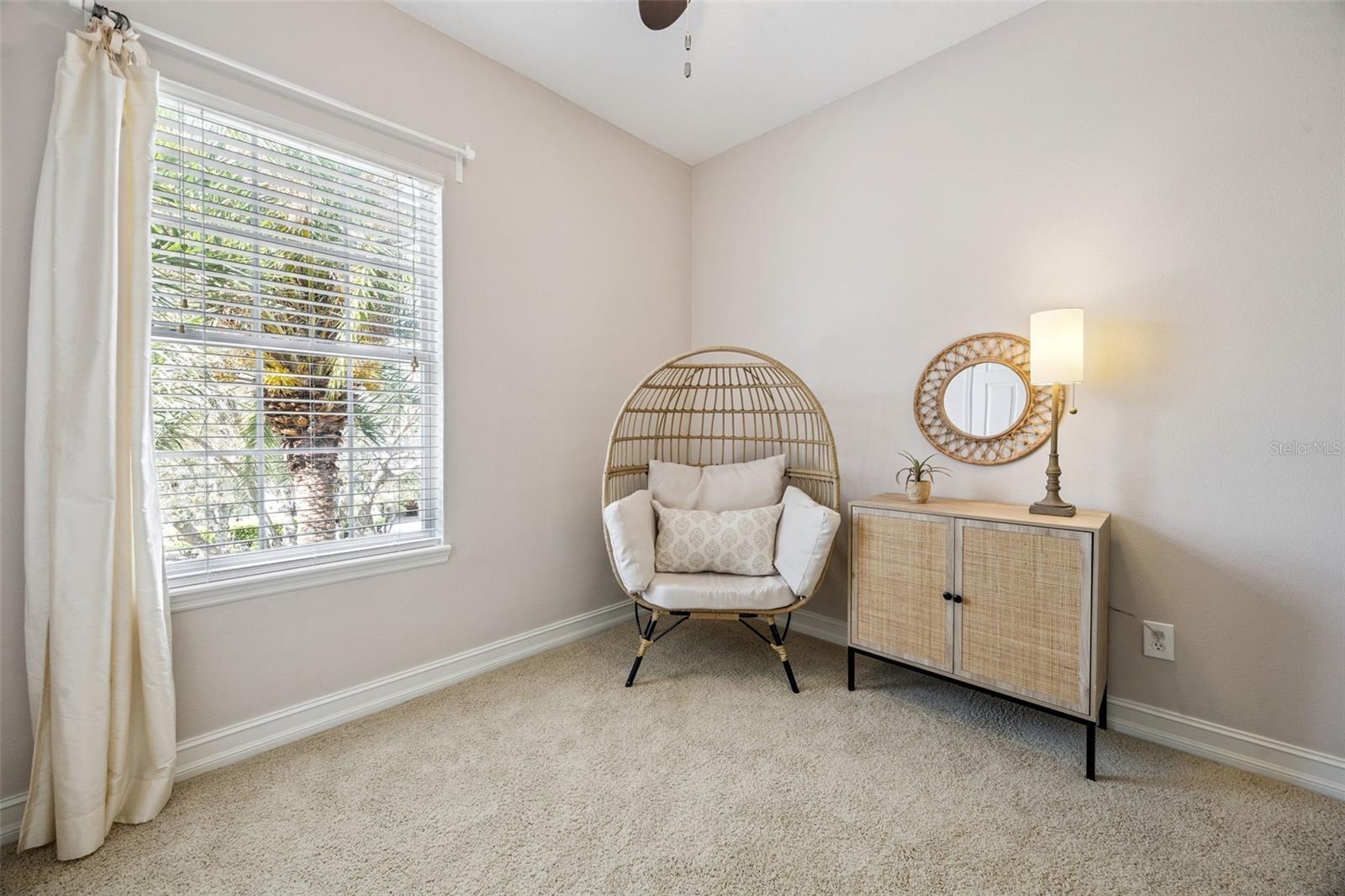 Image 22 of 42 For 2419 Antlia Drive