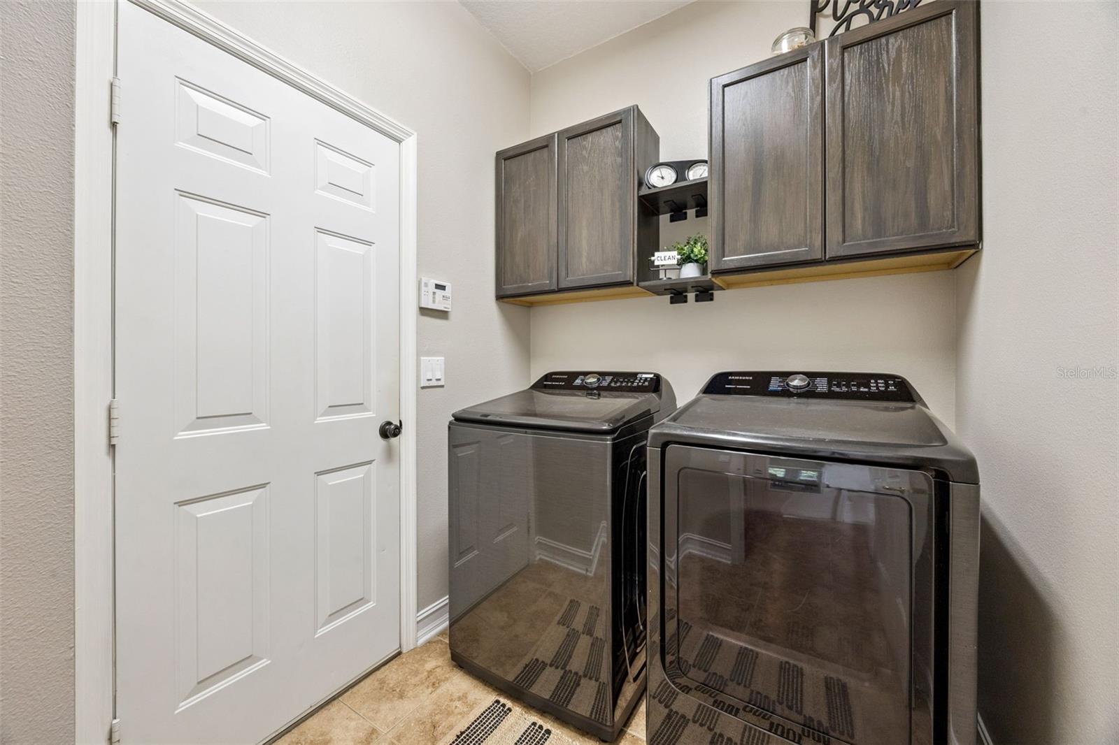 Image 26 of 42 For 2419 Antlia Drive