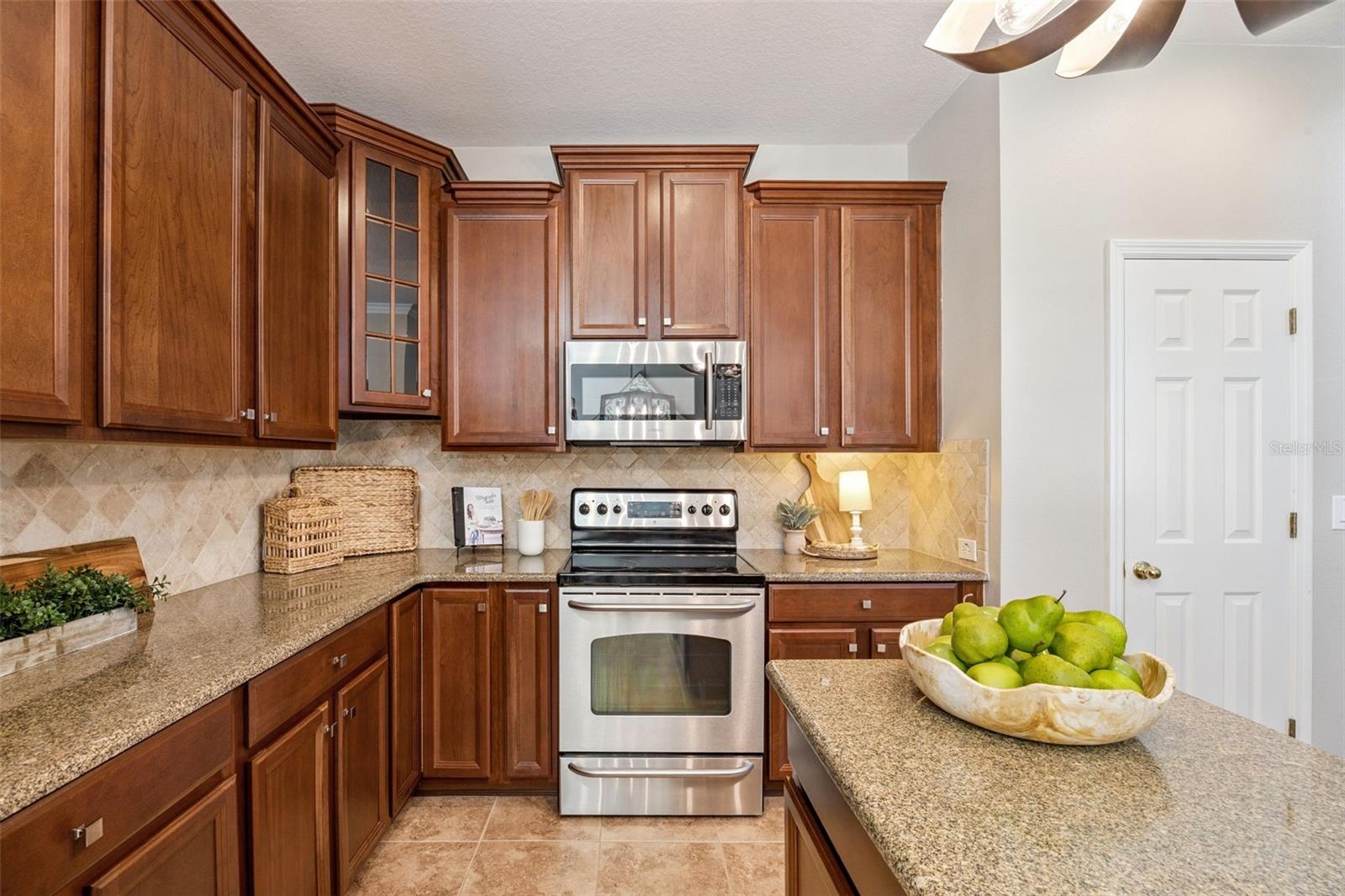 Image 8 of 42 For 2419 Antlia Drive