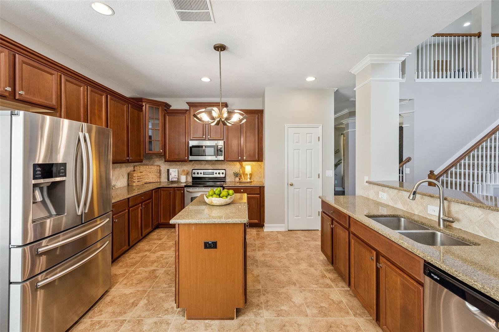 Image 9 of 42 For 2419 Antlia Drive