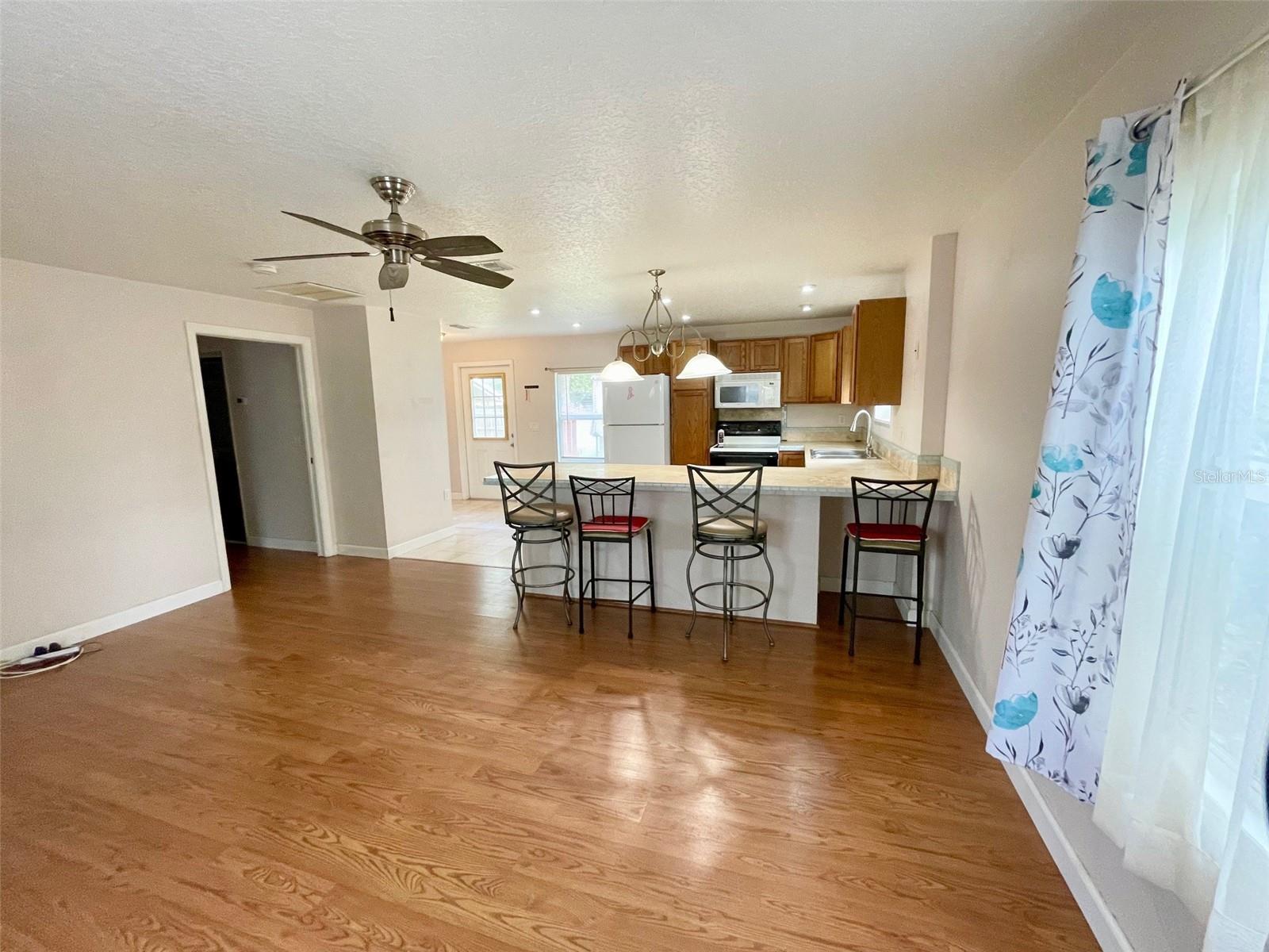 Image 5 of 30 For 2890 Avalona Drive