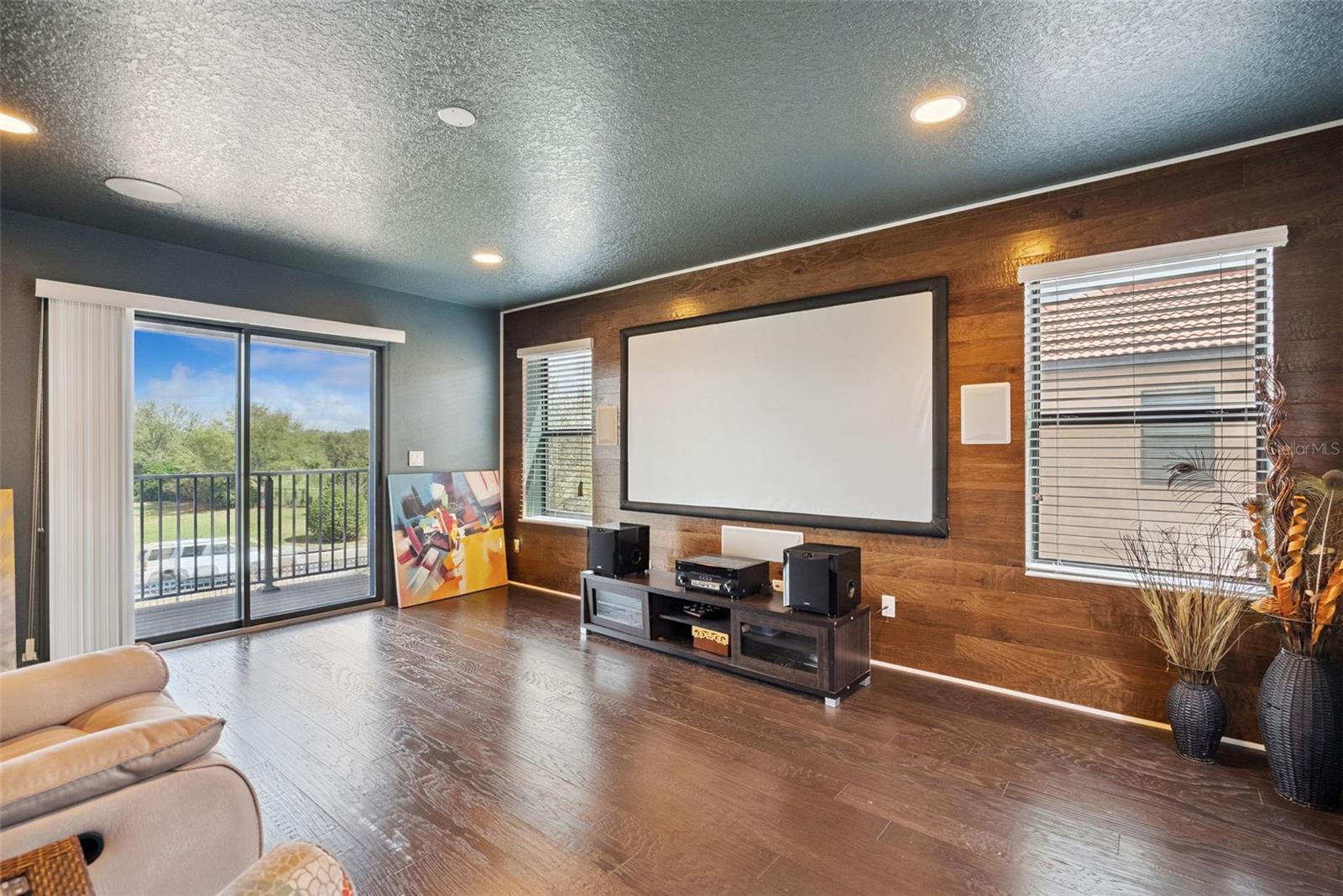 Image 29 of 57 For 1996 Leather Fern Drive