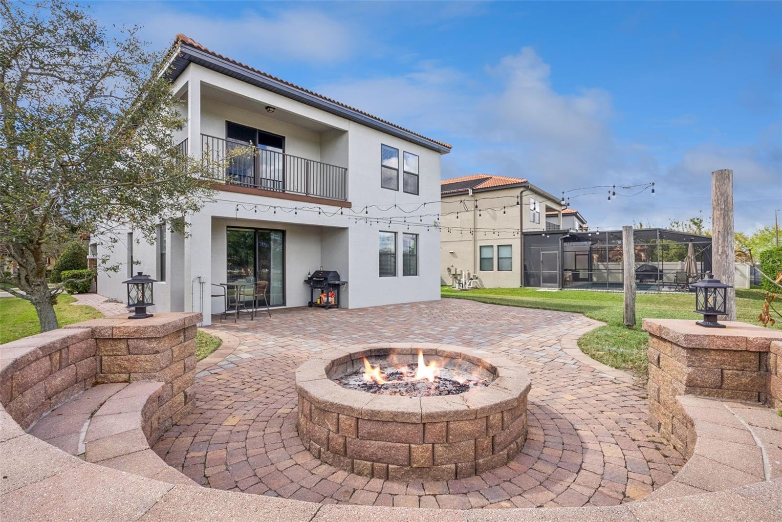 Image 34 of 57 For 1996 Leather Fern Drive