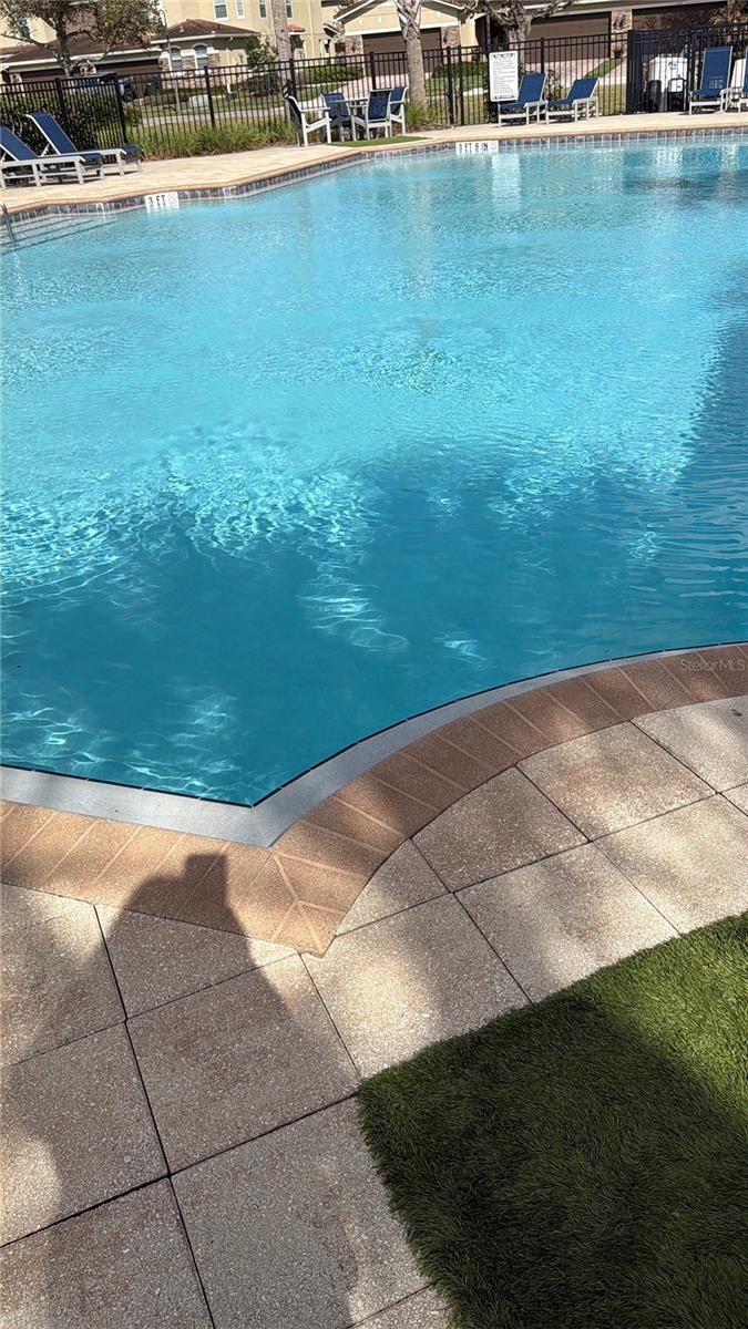 Image 42 of 57 For 1996 Leather Fern Drive