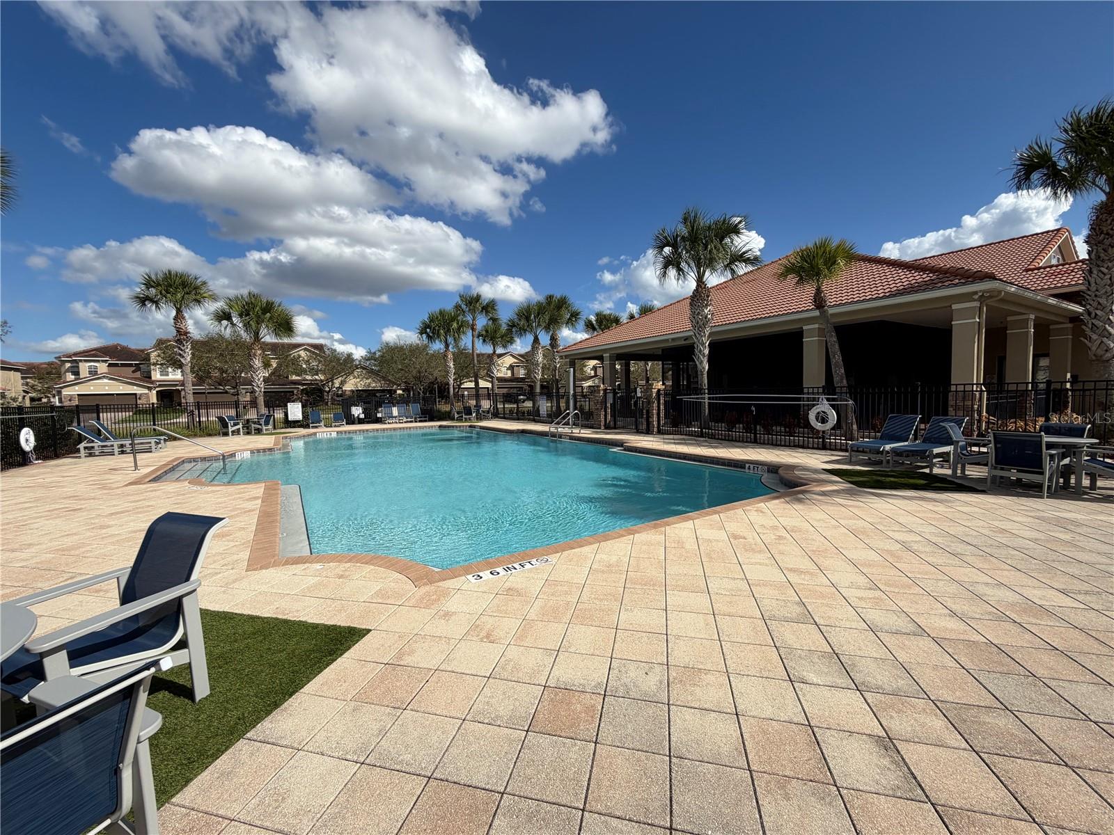 Image 46 of 57 For 1996 Leather Fern Drive