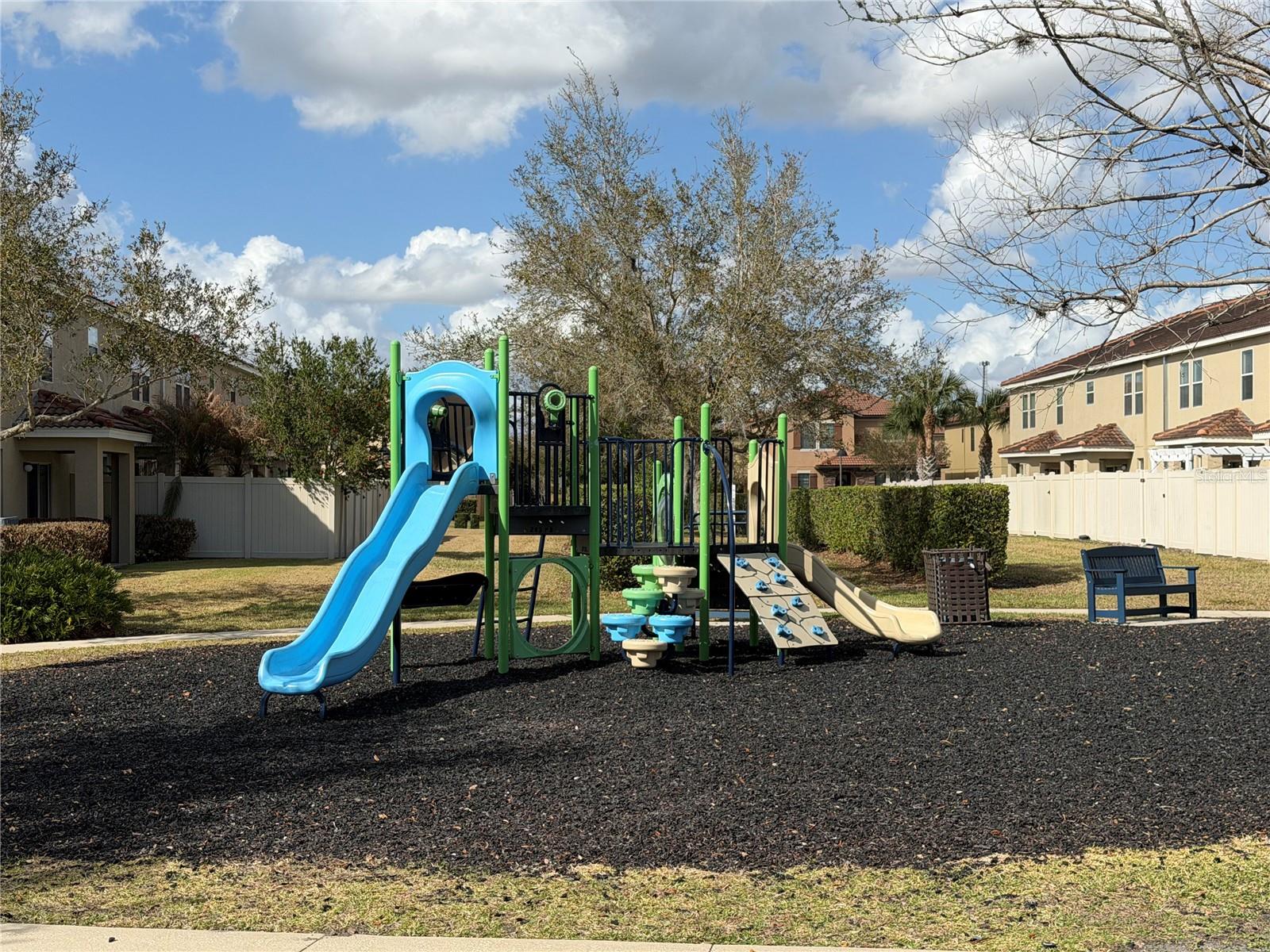 Image 47 of 57 For 1996 Leather Fern Drive