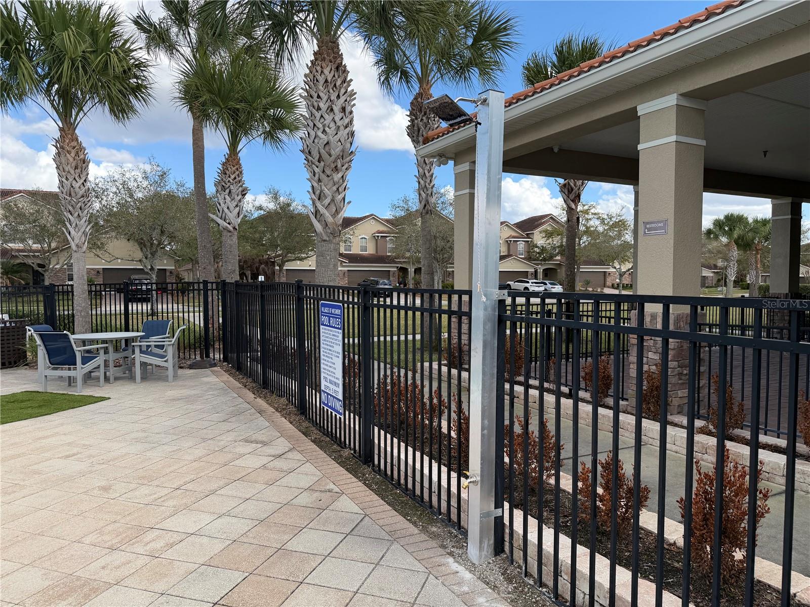 Image 50 of 57 For 1996 Leather Fern Drive