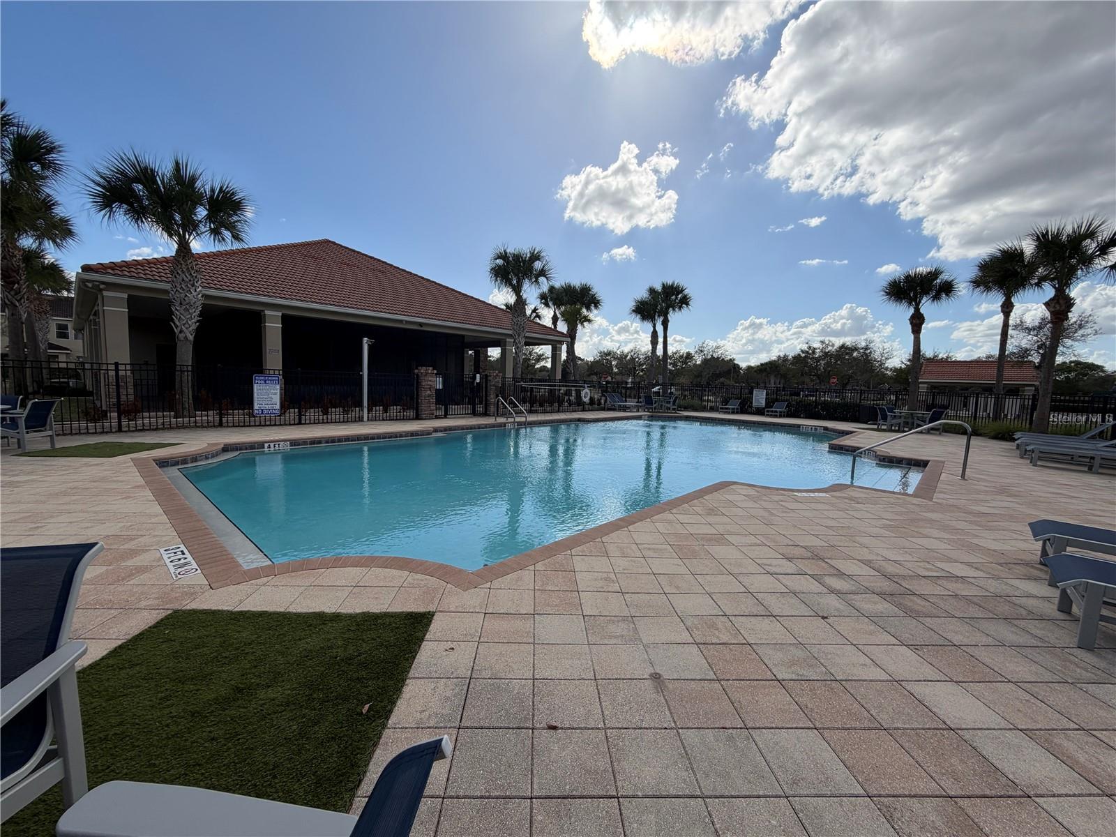 Image 52 of 57 For 1996 Leather Fern Drive