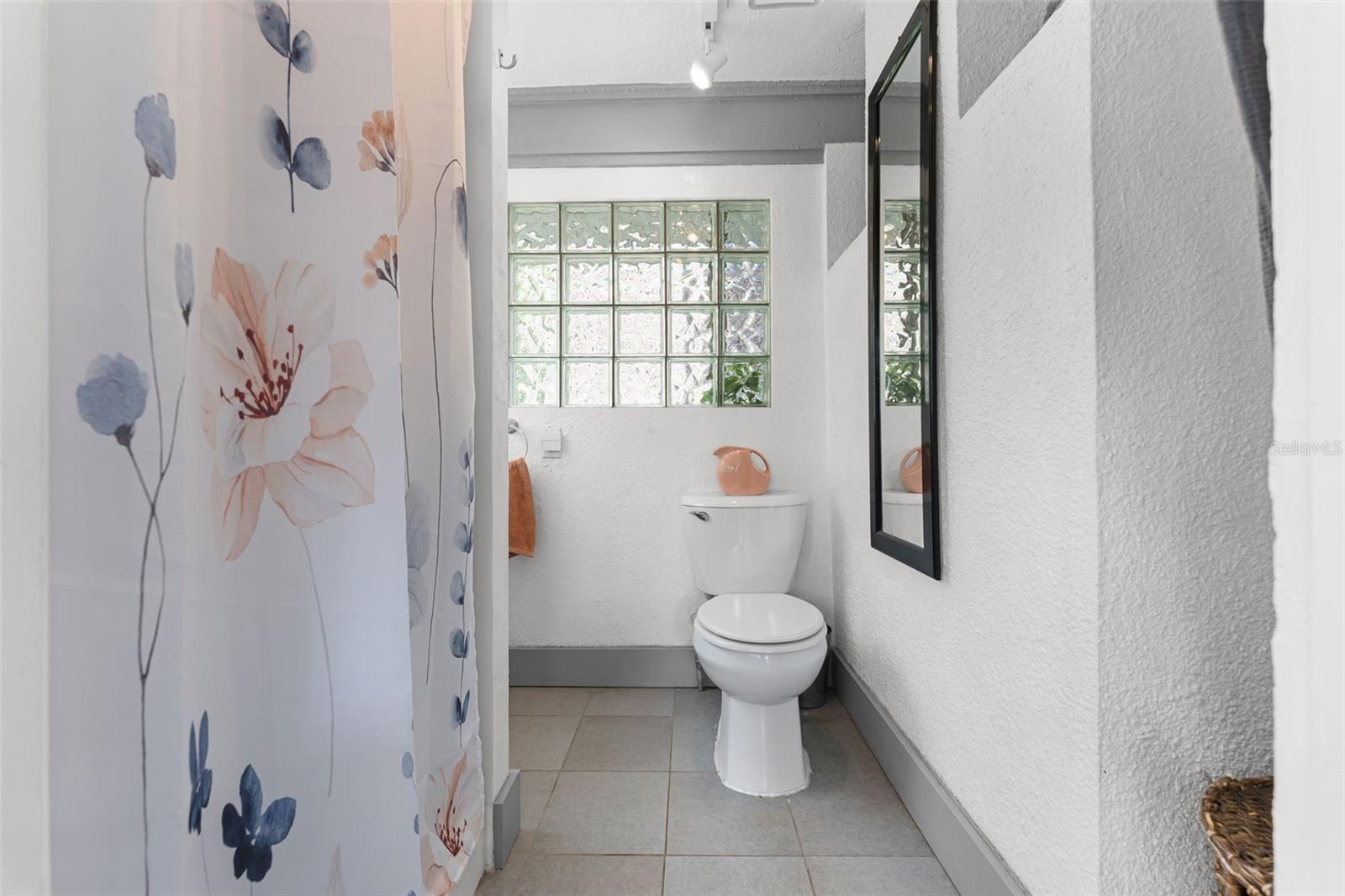 Image 15 of 27 For 110 Brown Avenue