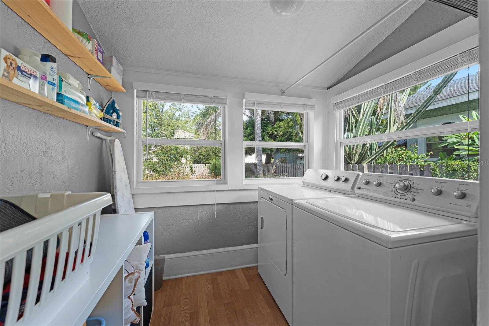 Image 20 of 27 For 110 Brown Avenue