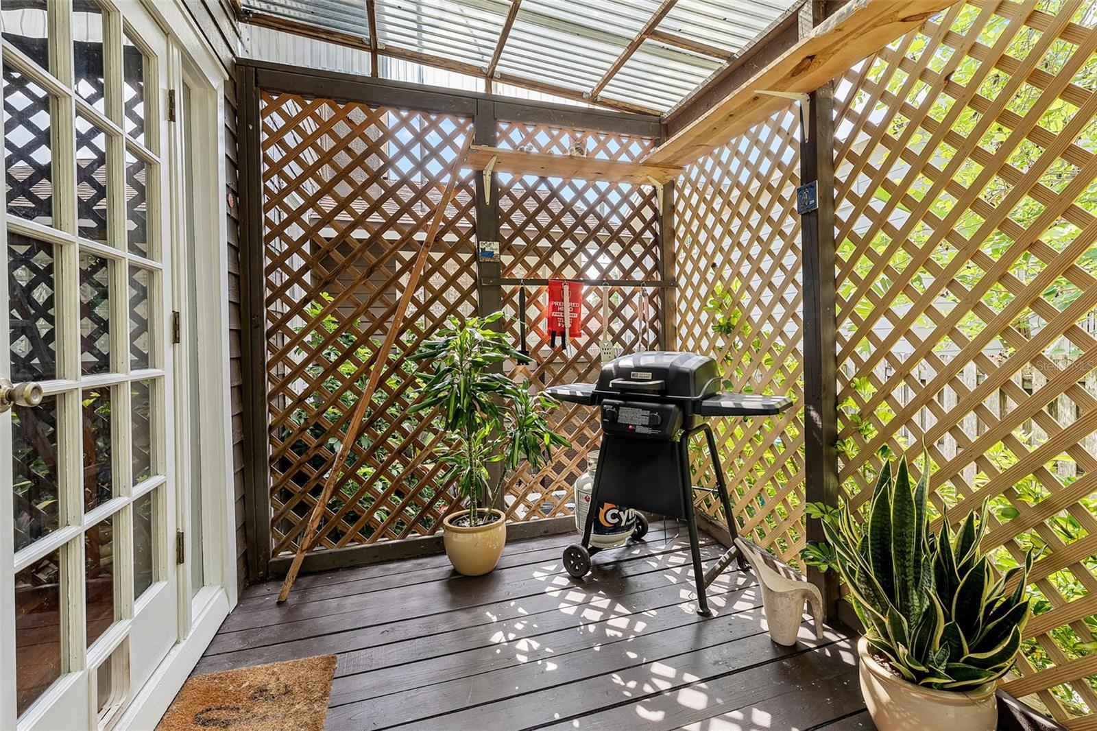 Image 3 of 27 For 110 Brown Avenue