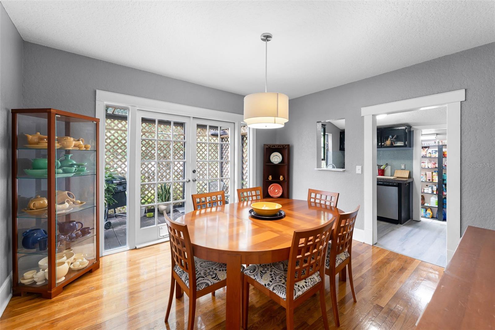 Image 8 of 27 For 110 Brown Avenue