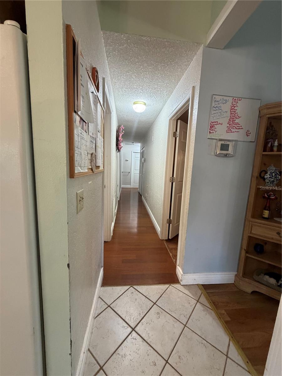 Image 12 of 60 For 39106 Grays Airport Road