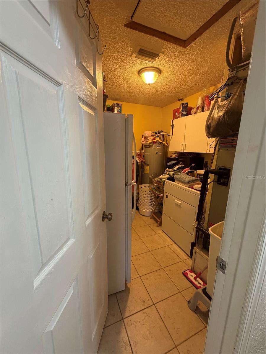 Image 13 of 60 For 39106 Grays Airport Road