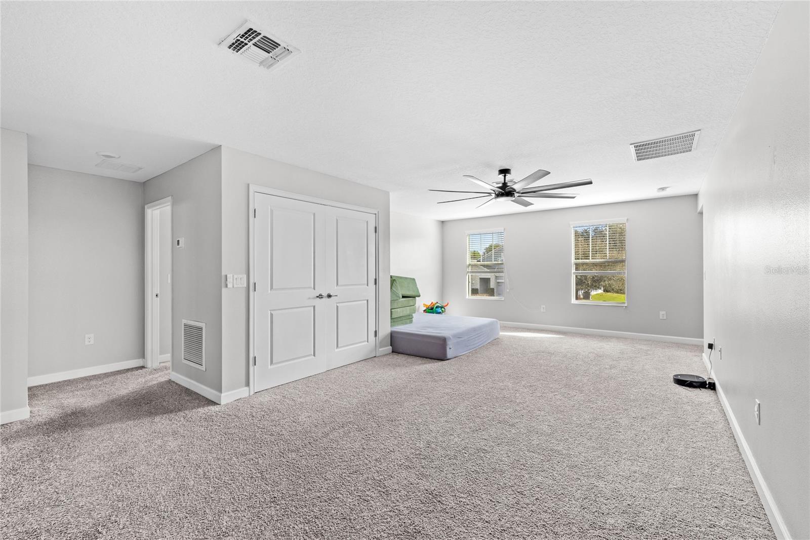 Image 29 of 61 For 5870 Alenlon Way