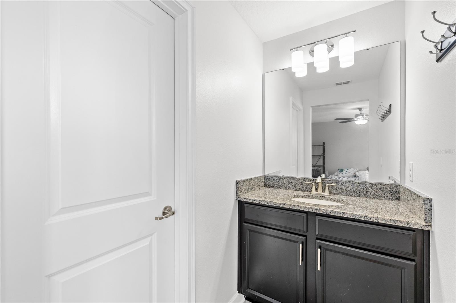 Image 34 of 61 For 5870 Alenlon Way