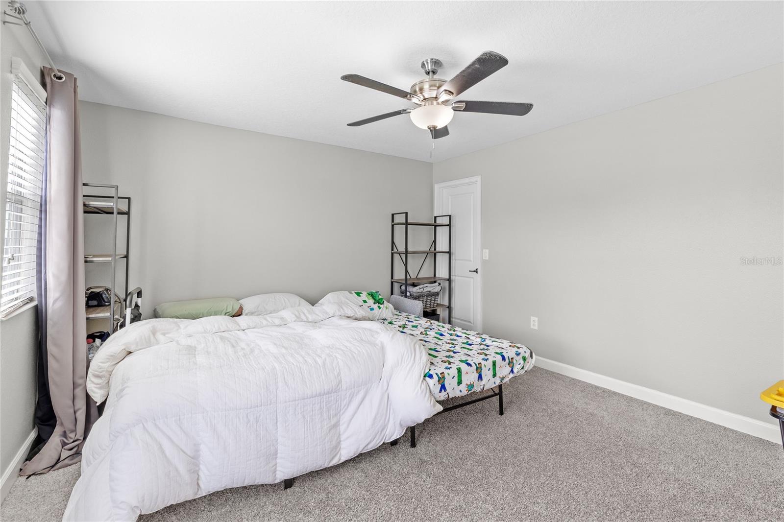 Image 35 of 61 For 5870 Alenlon Way