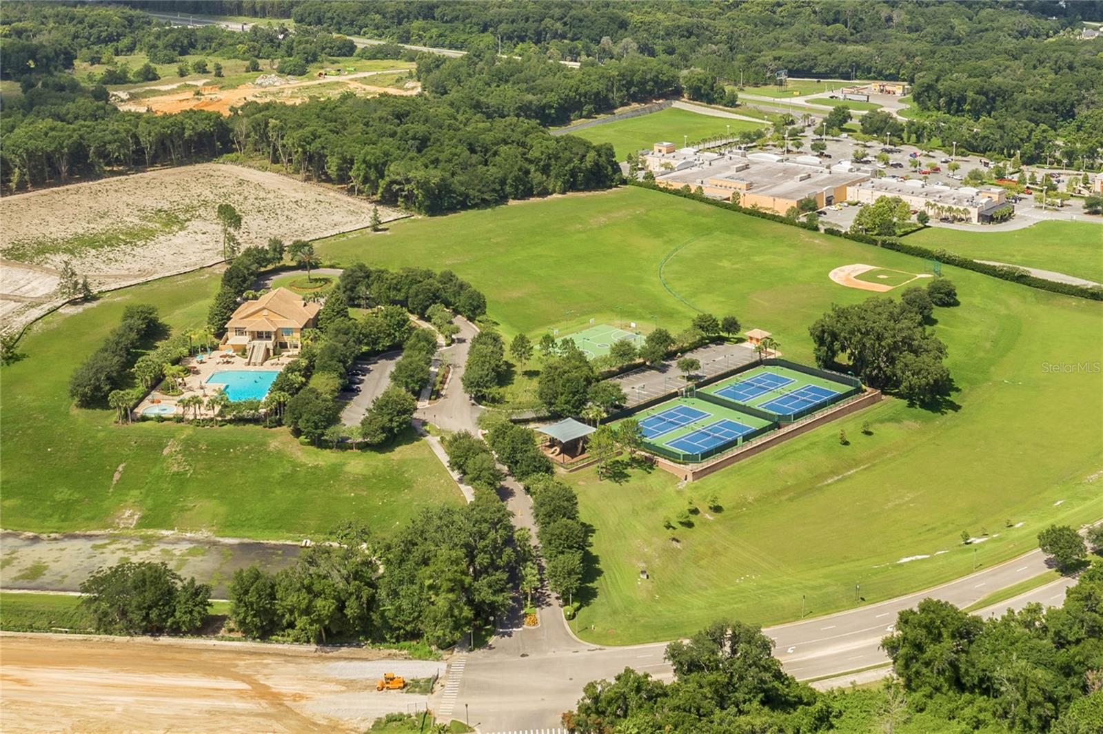 Image 52 of 61 For 5870 Alenlon Way