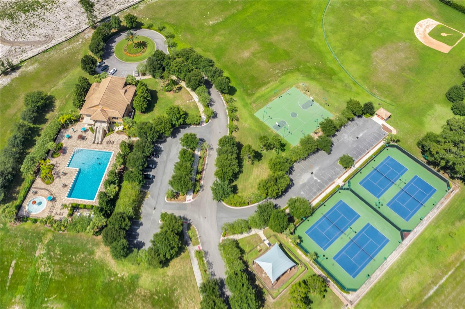 Image 53 of 61 For 5870 Alenlon Way