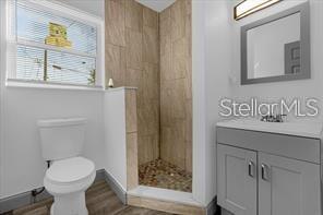 Image 17 of 22 For 131 Crystal Avenue