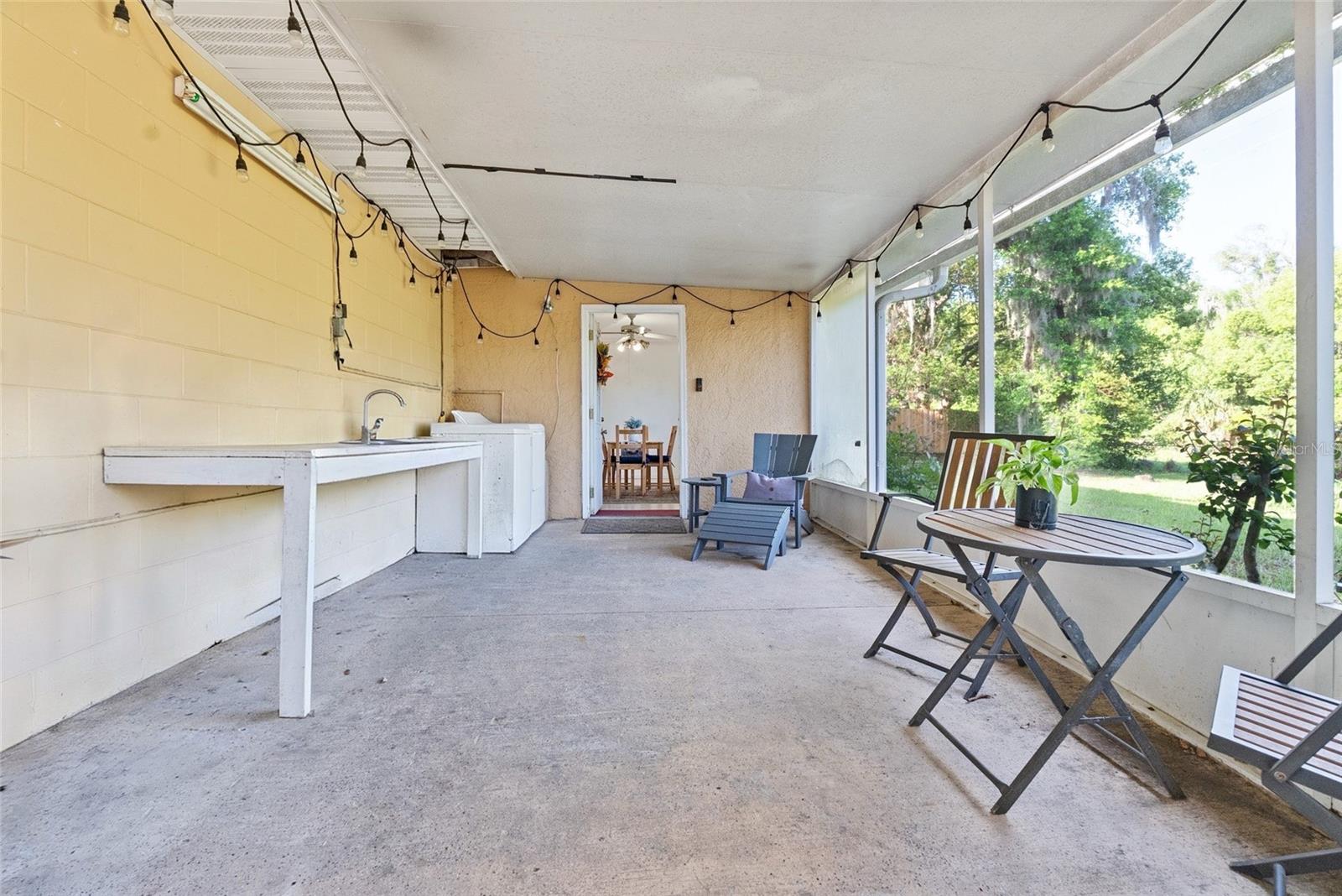 Image 27 of 30 For 147 Sandalwood Way