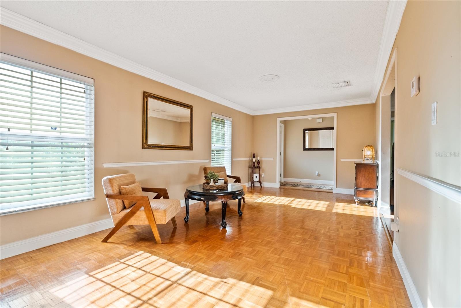 Image 8 of 30 For 147 Sandalwood Way