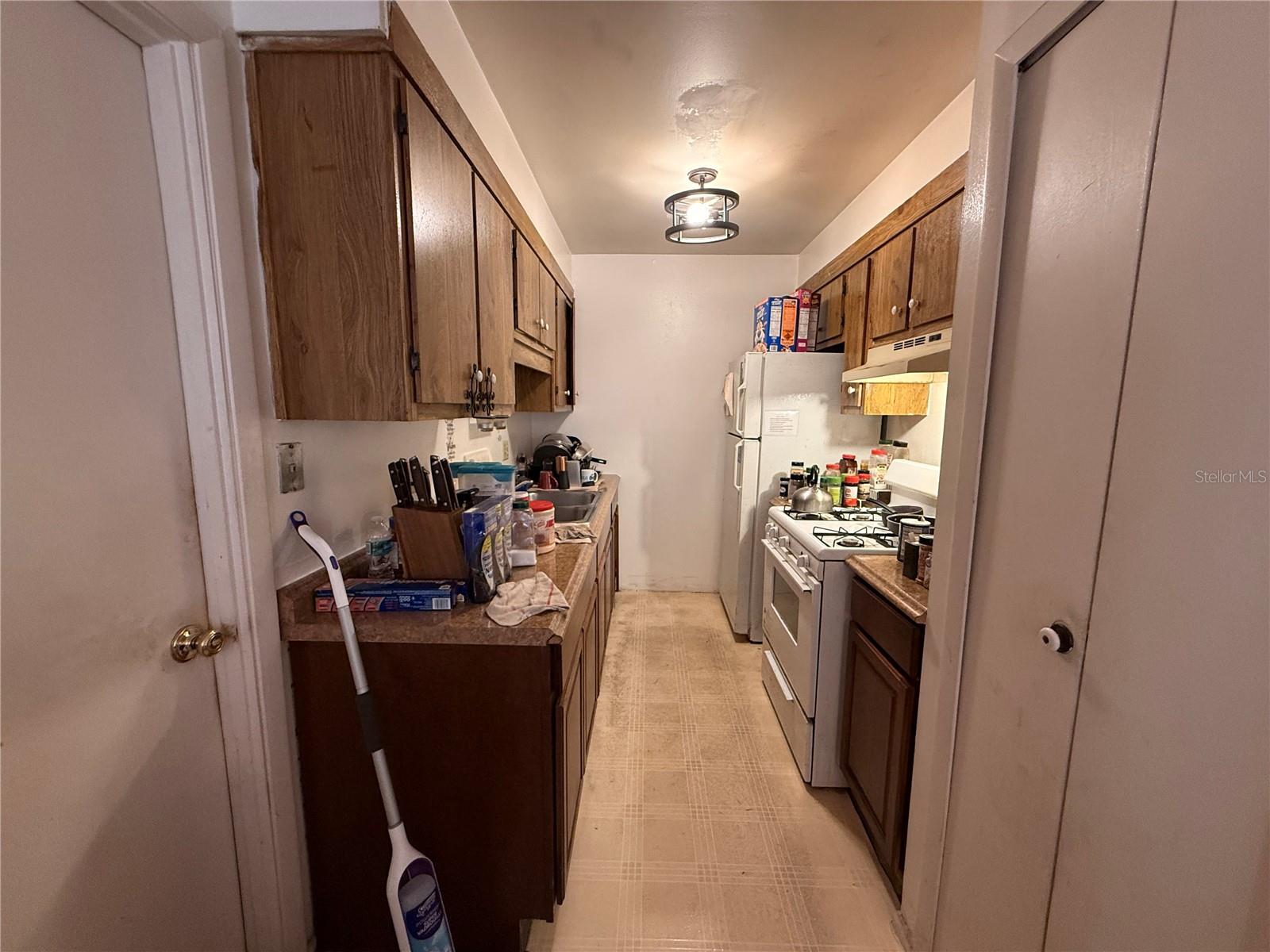 Image 12 of 46 For 3243 & 3245 Split Willow Drive