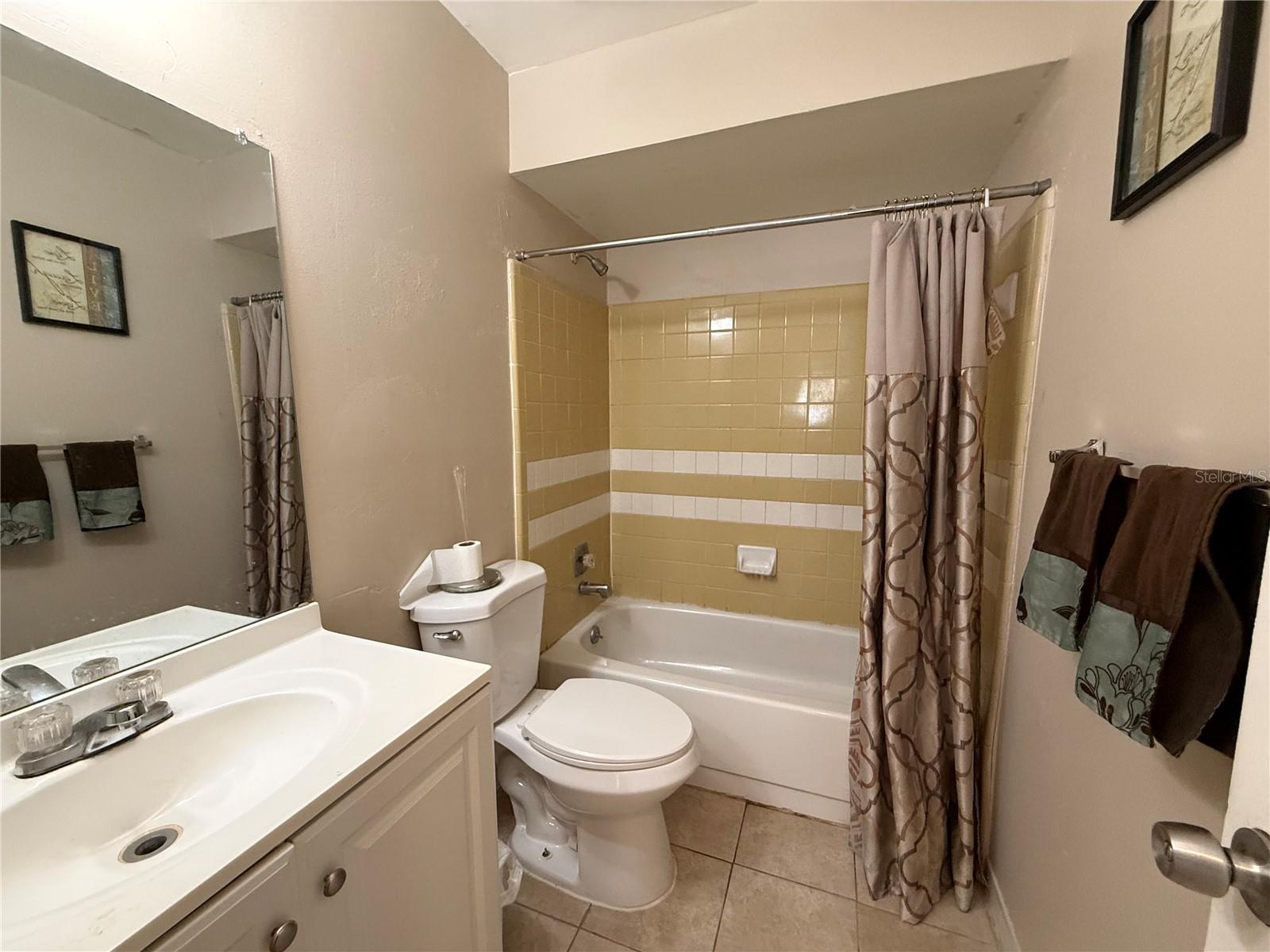 Image 36 of 46 For 3243 & 3245 Split Willow Drive