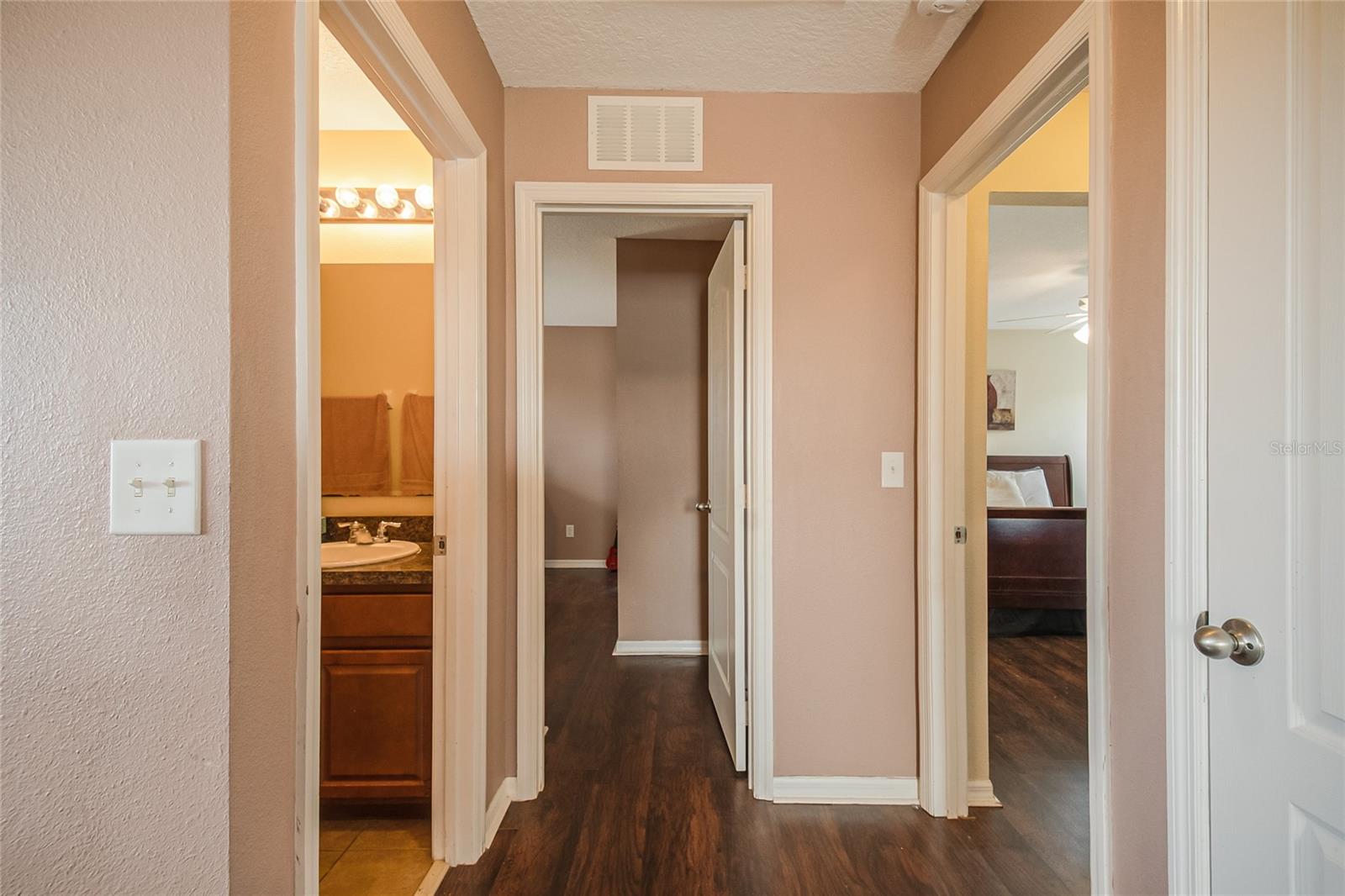 Image 25 of 53 For 3216 Olivia Breeze Drive