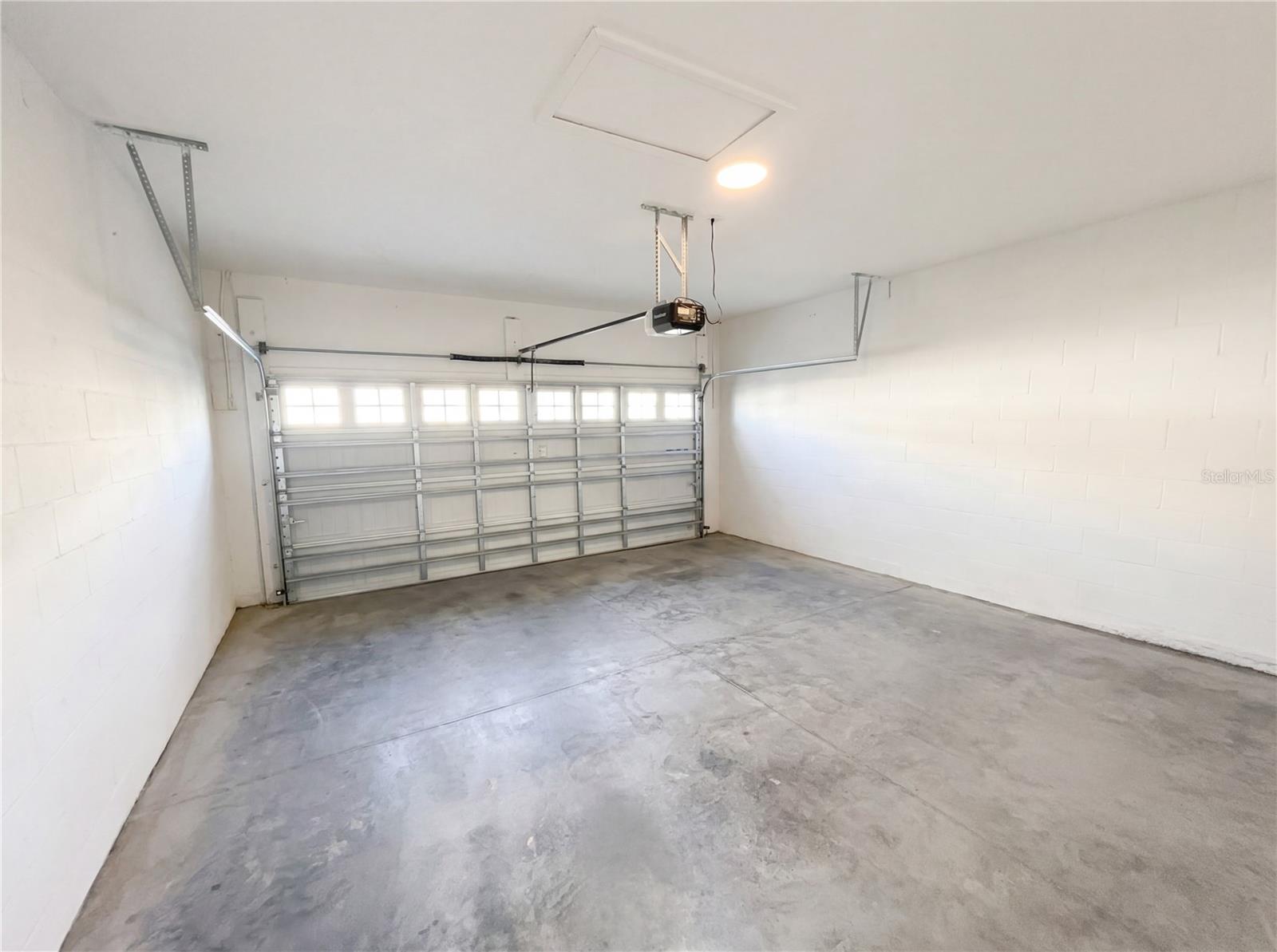 Image 19 of 38 For 13837 Lanyard Way