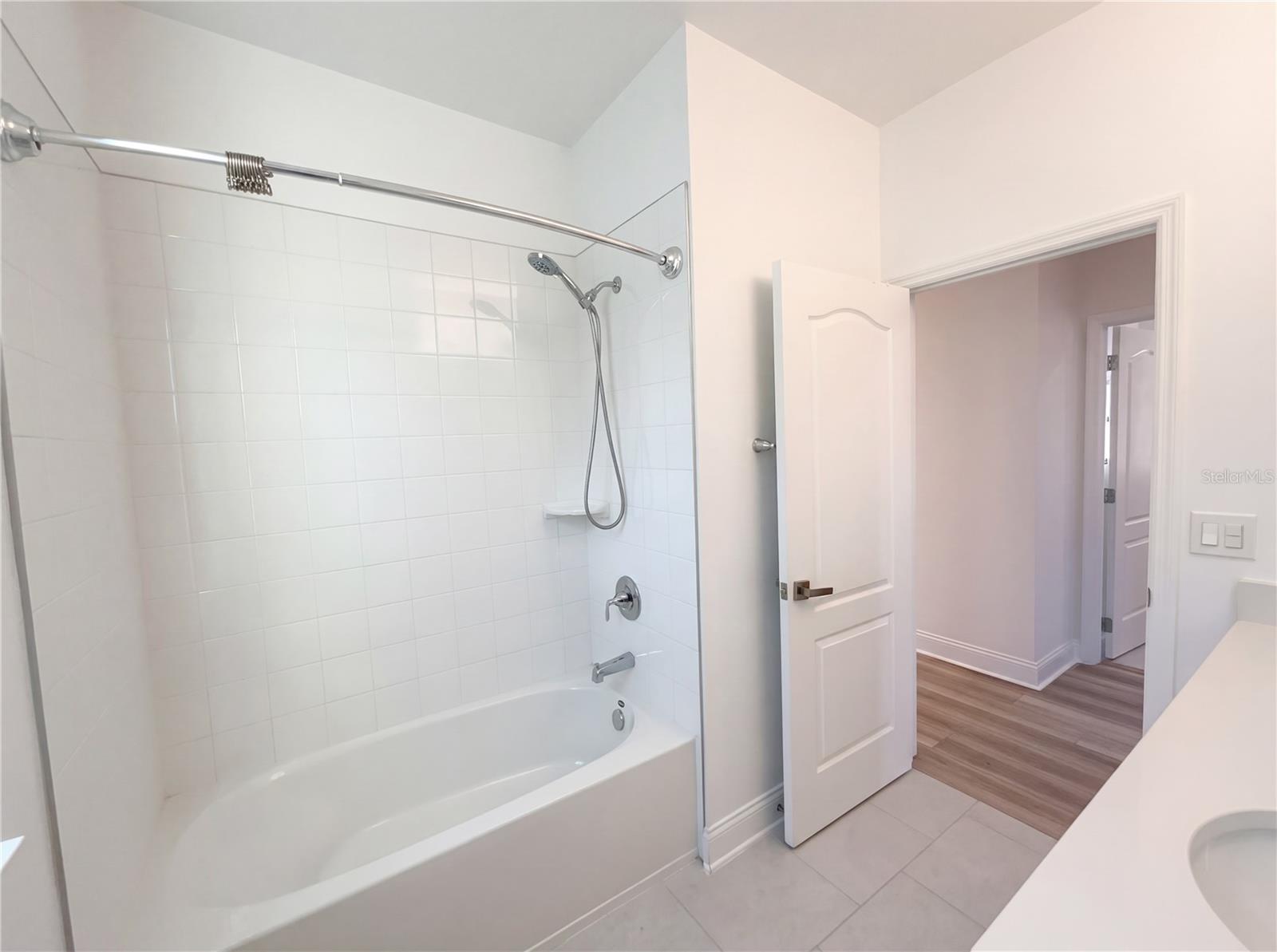 Image 24 of 38 For 13837 Lanyard Way