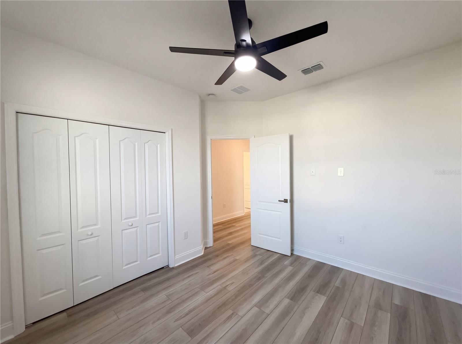 Image 28 of 38 For 13837 Lanyard Way