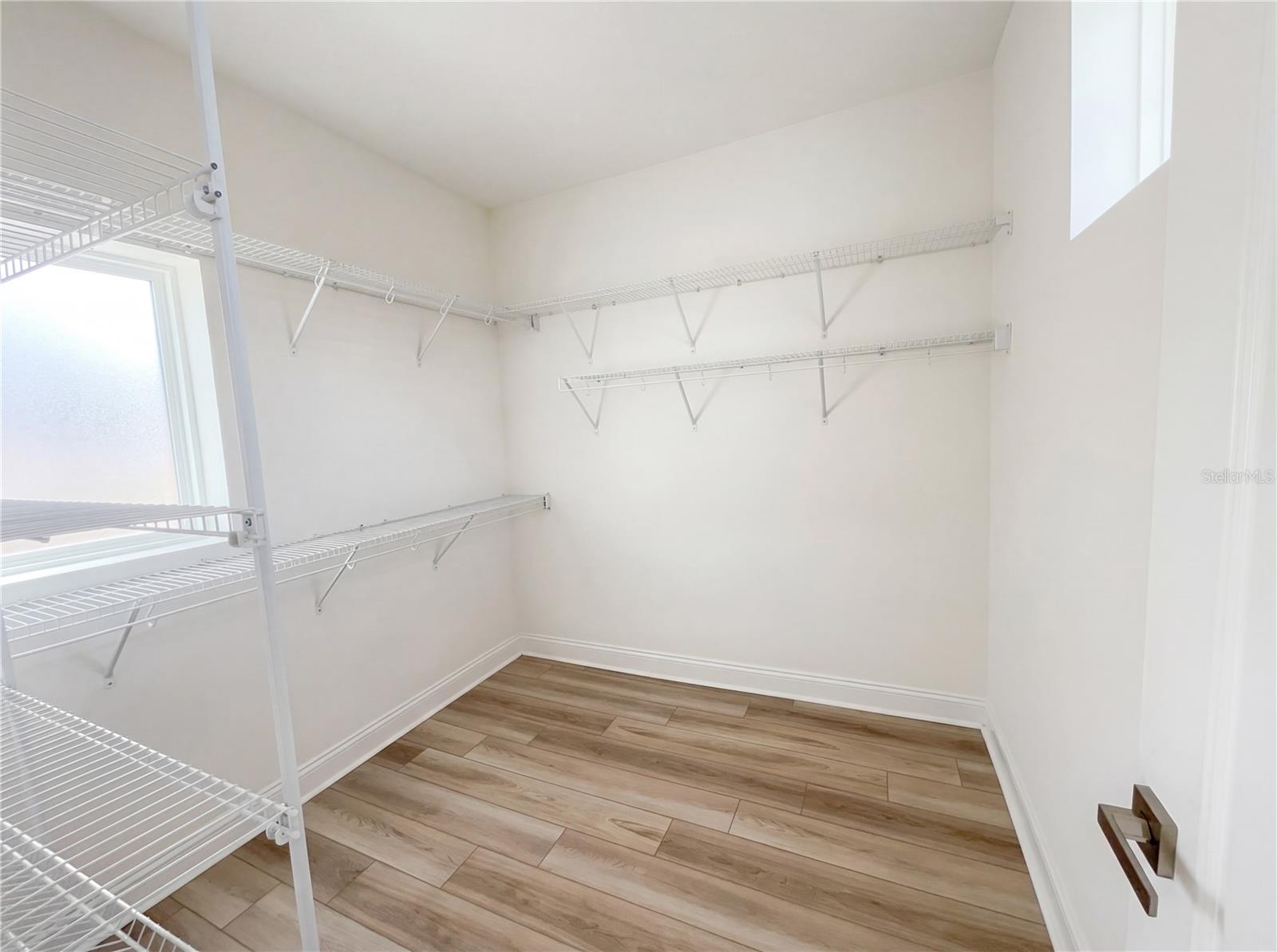 Image 32 of 38 For 13837 Lanyard Way