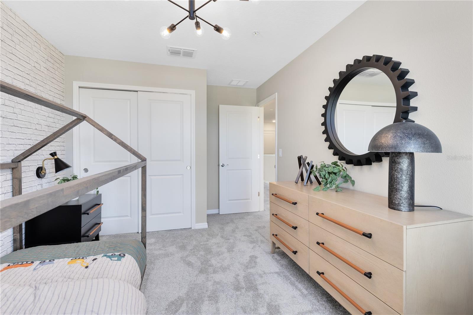 Image 24 of 31 For 10136 Hadley Street