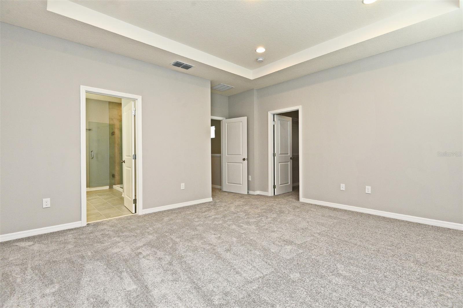 Image 14 of 44 For 607 Cheval Lane