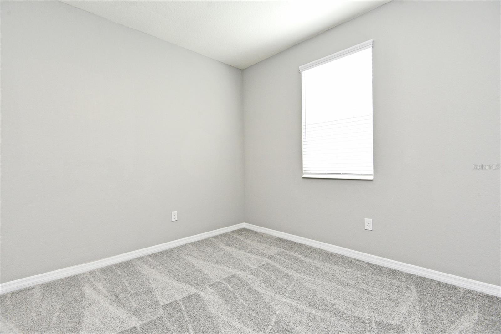 Image 22 of 44 For 607 Cheval Lane