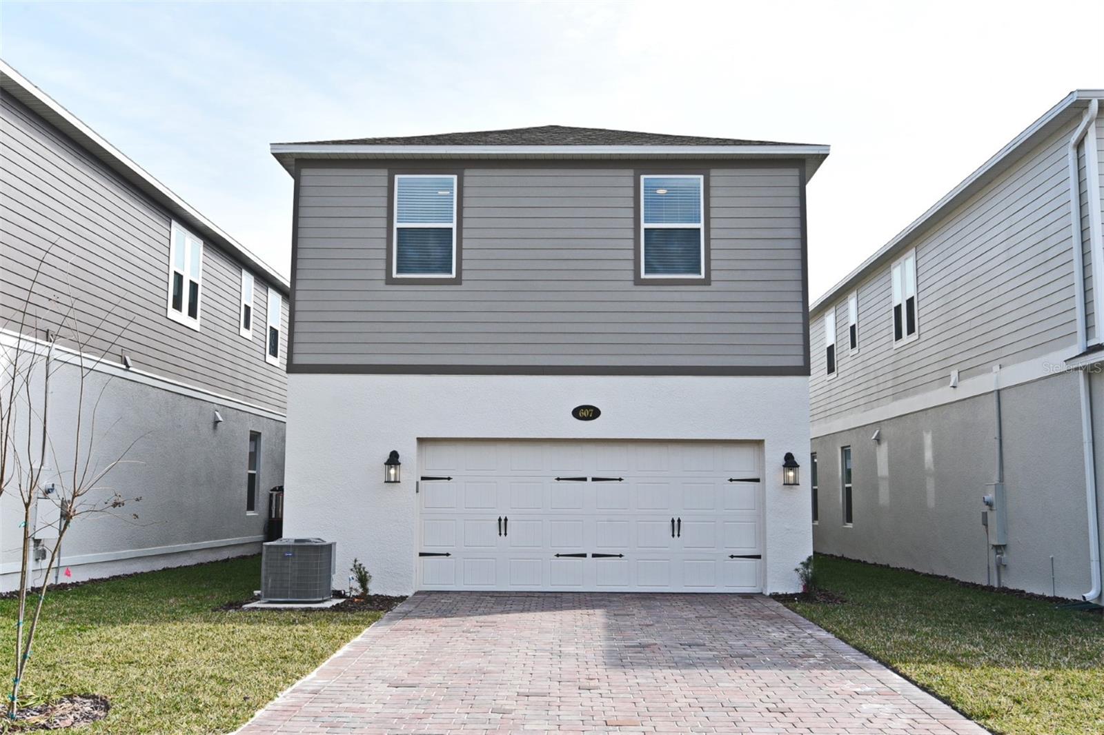 Image 34 of 44 For 607 Cheval Lane