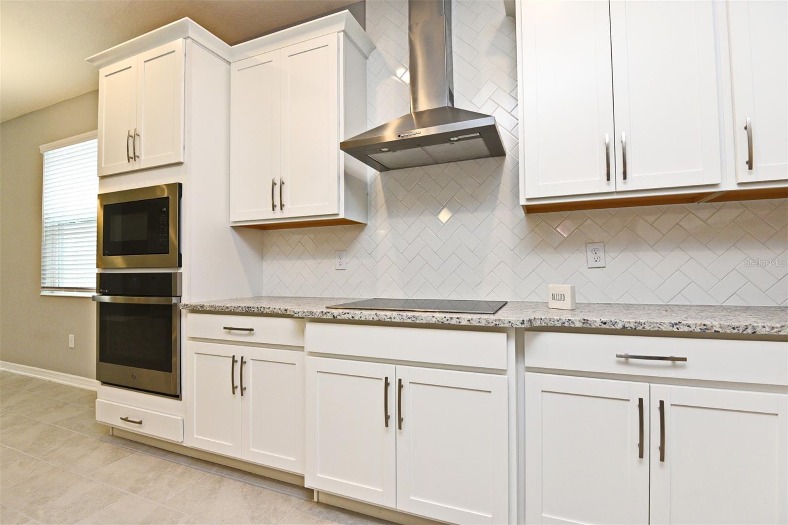 Image 9 of 44 For 607 Cheval Lane