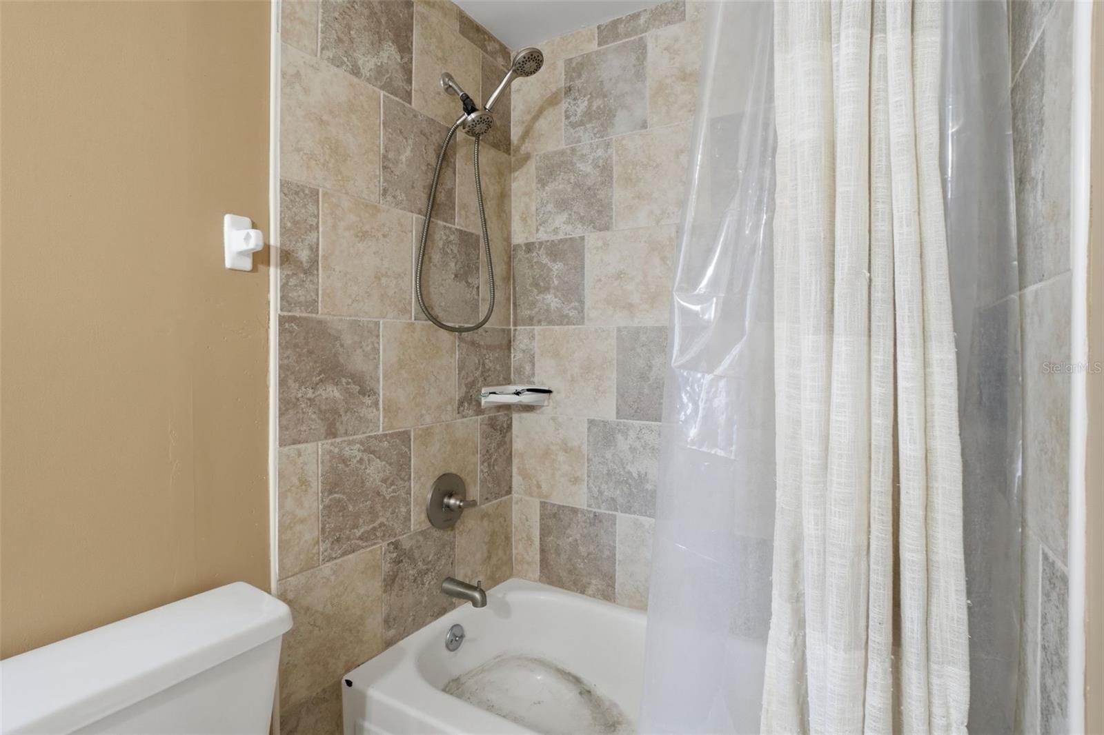 Image 29 of 34 For 4665 Piedmont Court