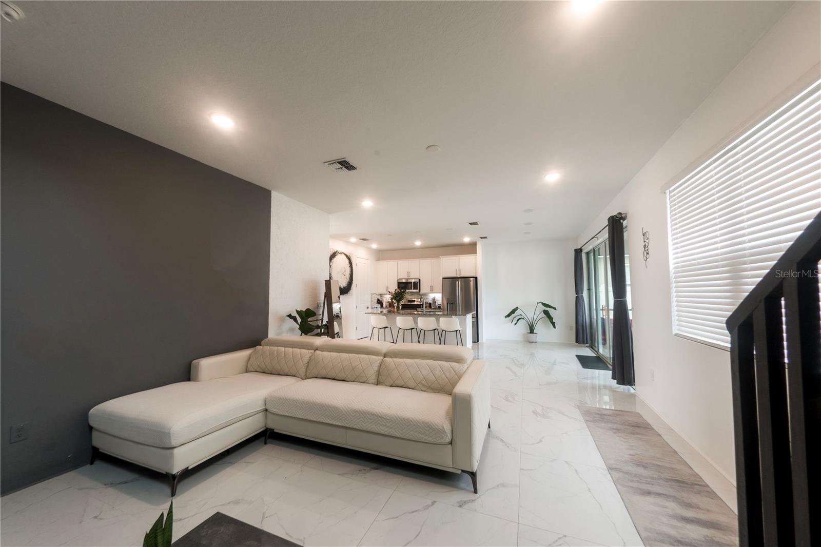 Image 15 of 38 For 1054 Heirloom Drive