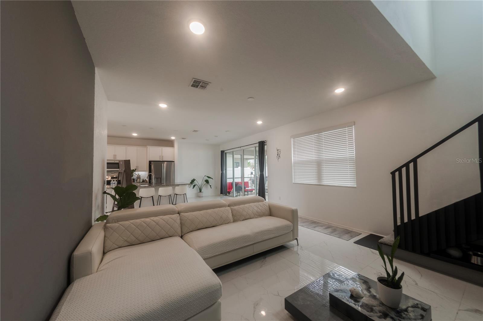 Image 17 of 38 For 1054 Heirloom Drive