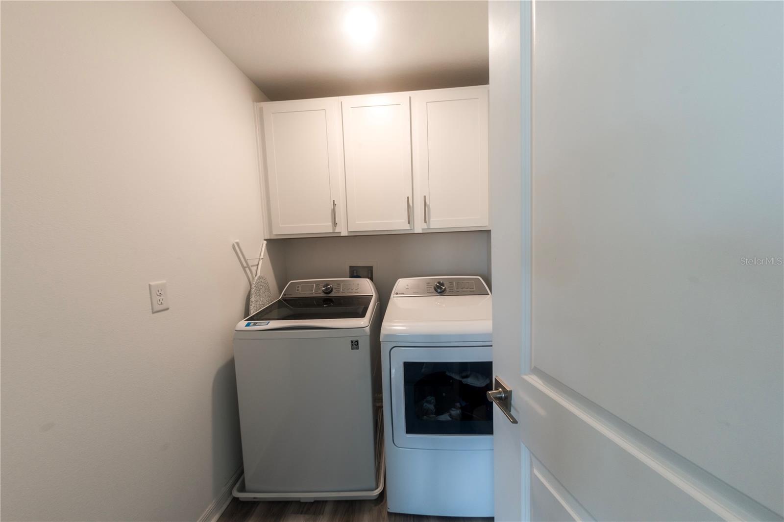 Image 34 of 38 For 1054 Heirloom Drive