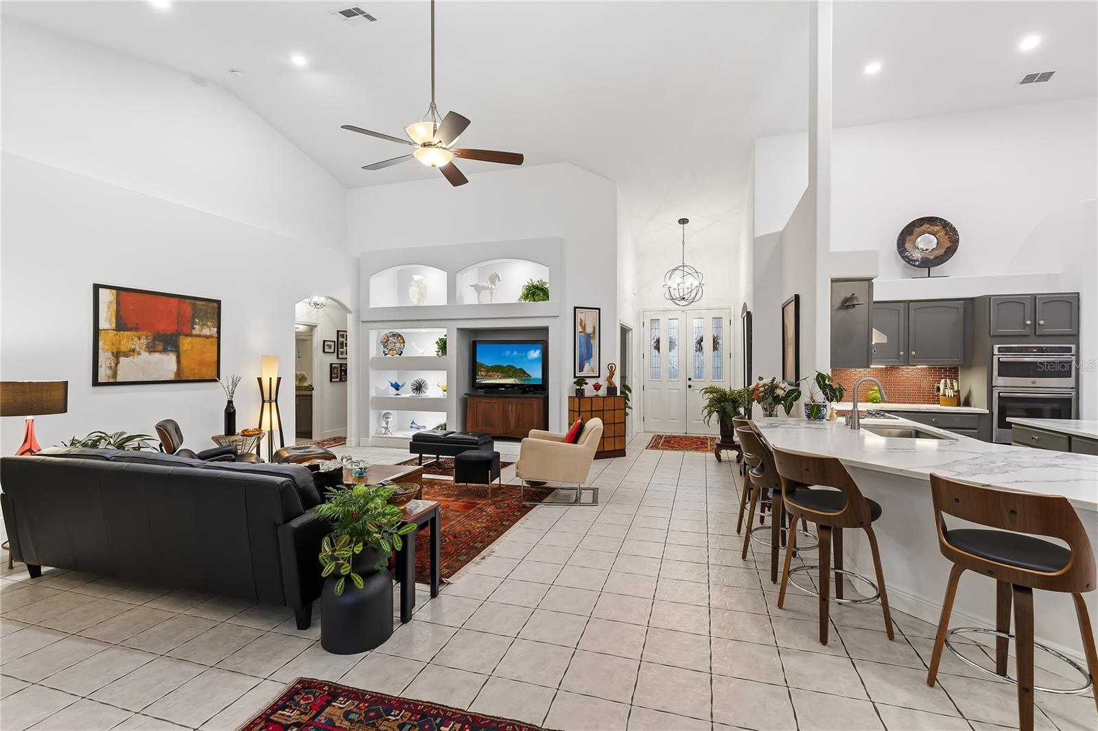 Image 10 of 61 For 4846 Calasans Avenue