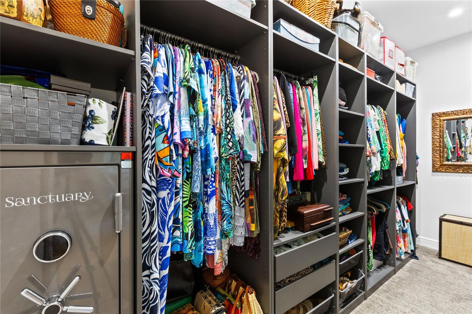 Image 18 of 61 For 4846 Calasans Avenue