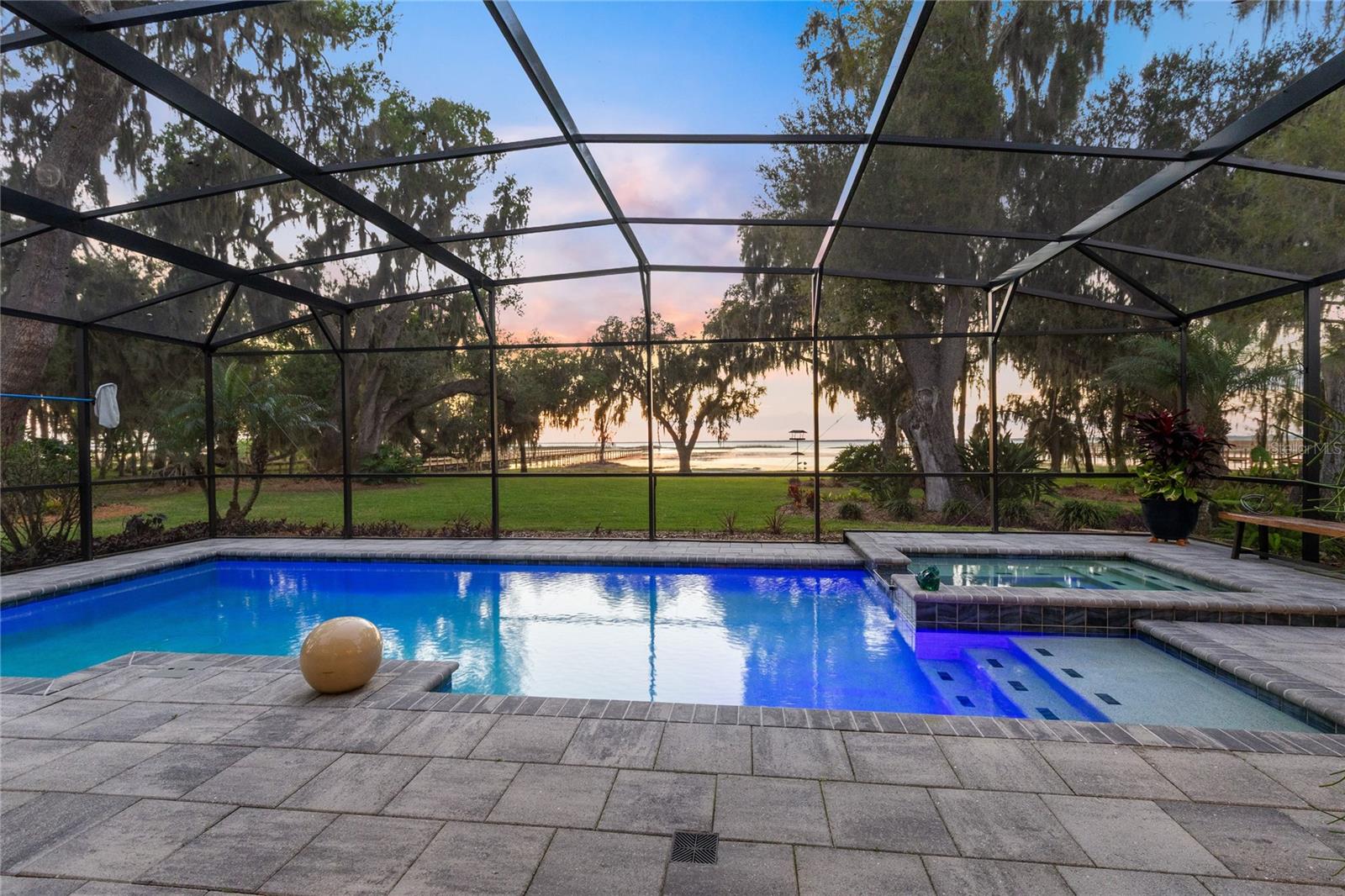 Image 32 of 61 For 4846 Calasans Avenue