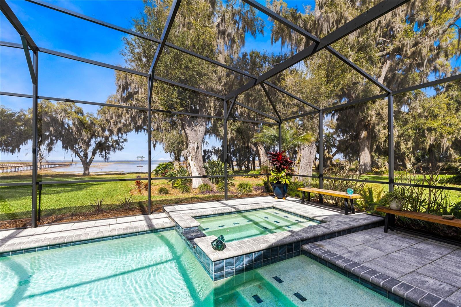 Image 34 of 61 For 4846 Calasans Avenue