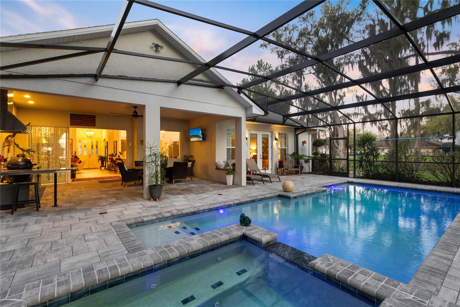 Image 5 of 61 For 4846 Calasans Avenue