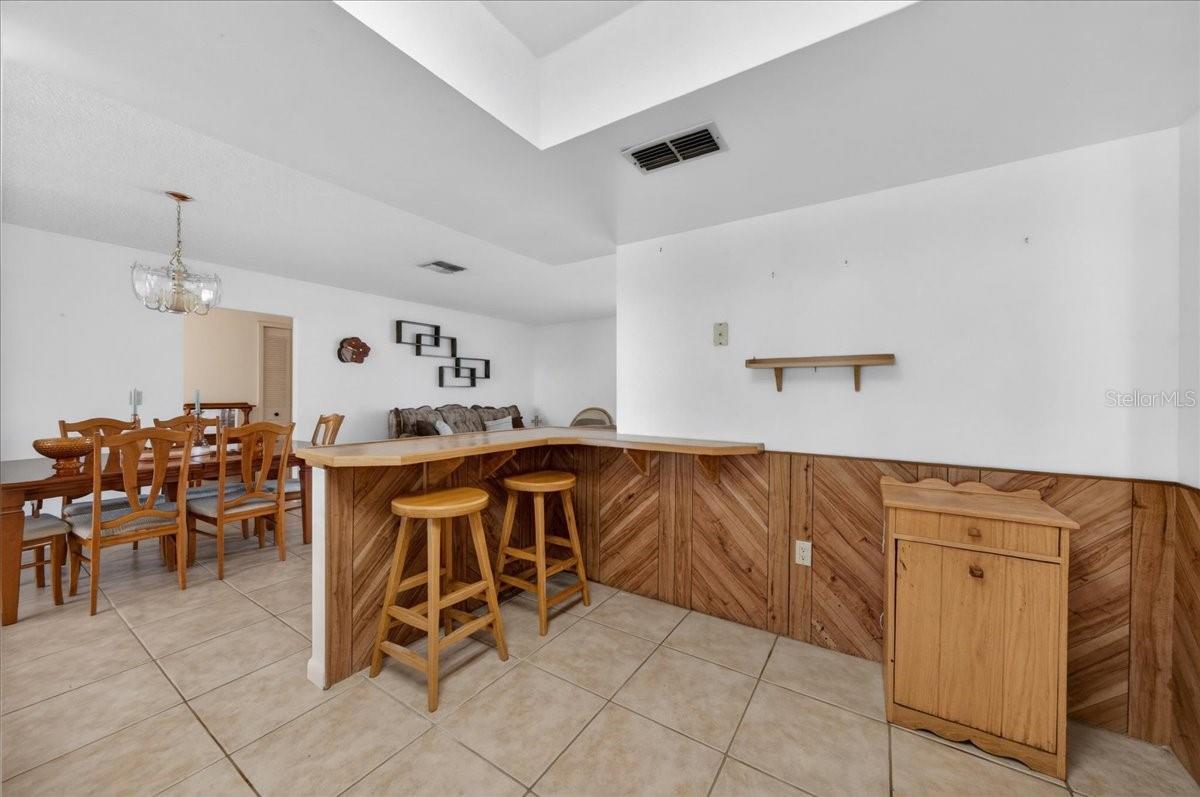 Image 18 of 39 For 189 Autumn Avenue